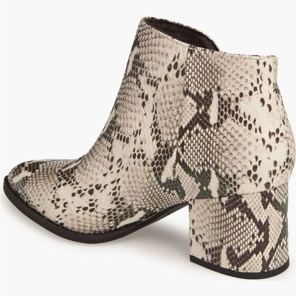 Snakeskin booties - Picture 8 of 10